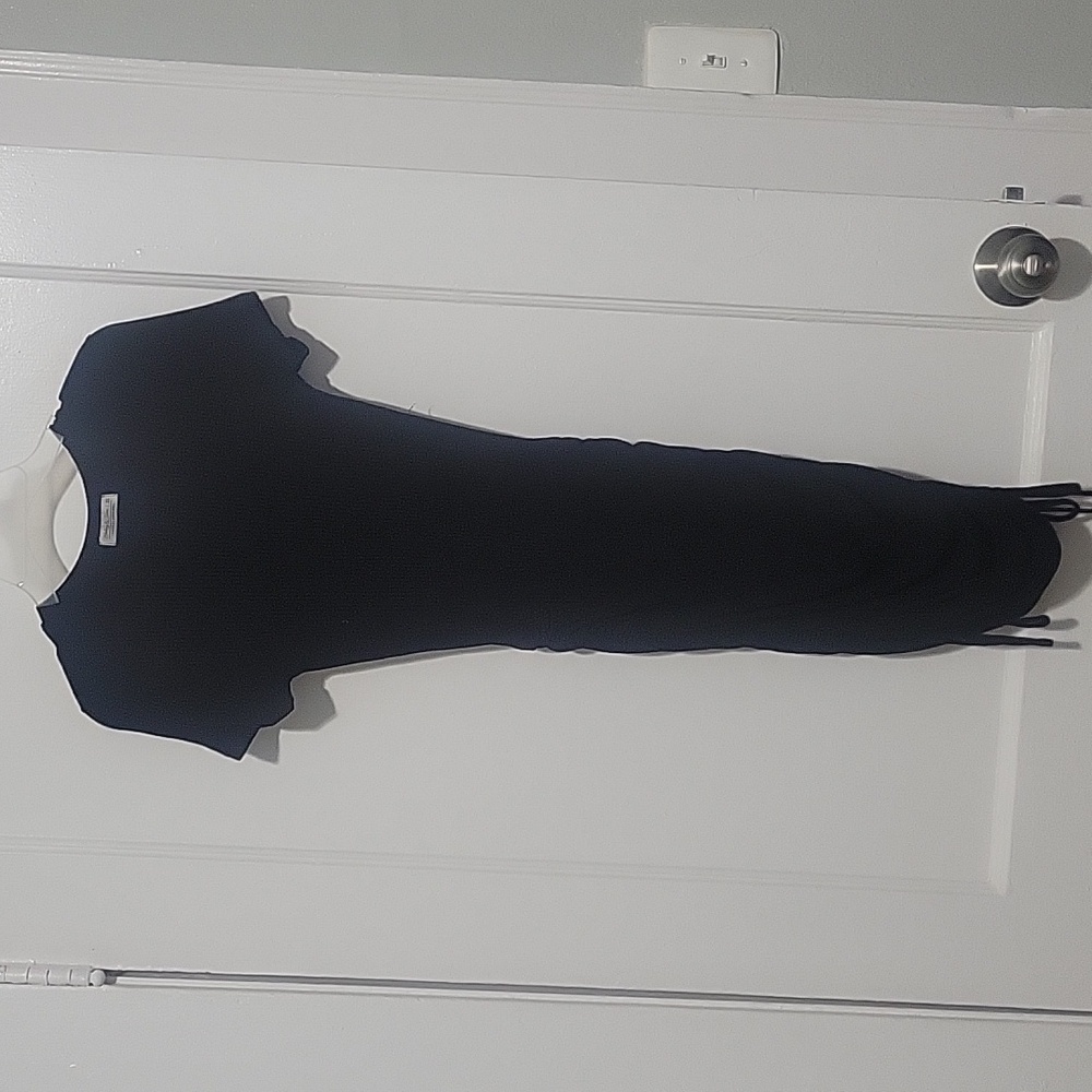 Haley&June all black short sleeve bodycon dress. Knee length Size XS.
